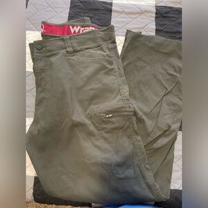 Wrangler pants- men’s size 36x30 color olive green